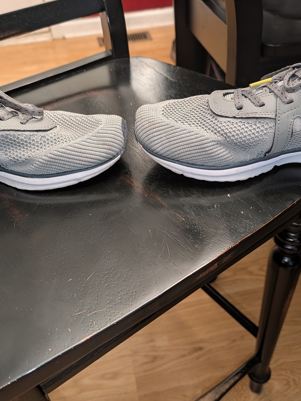 Women's Gray Breathable Knit Athletic Shoes